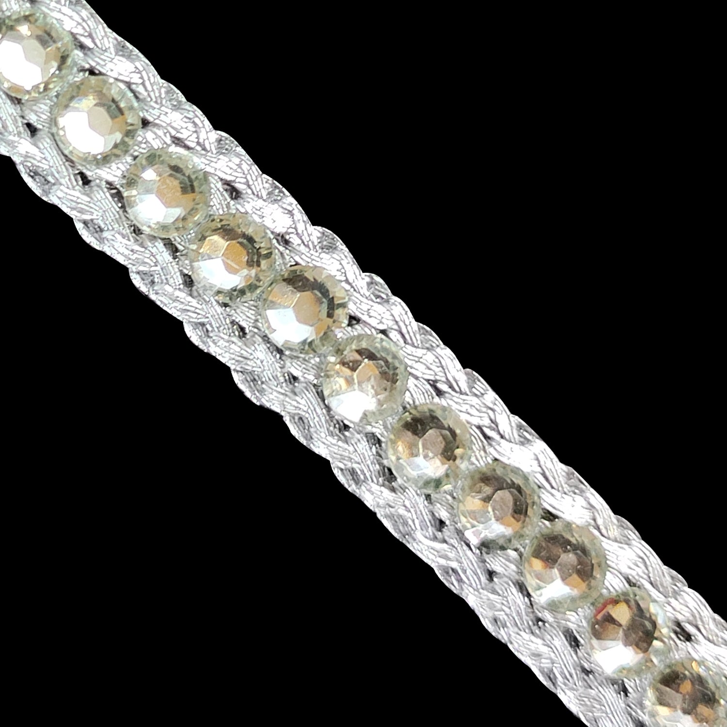 9mm Wide Indian Round Kundan Lace - 4M