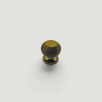 Beehive Cupboard Knob 30mm – Aged Brass