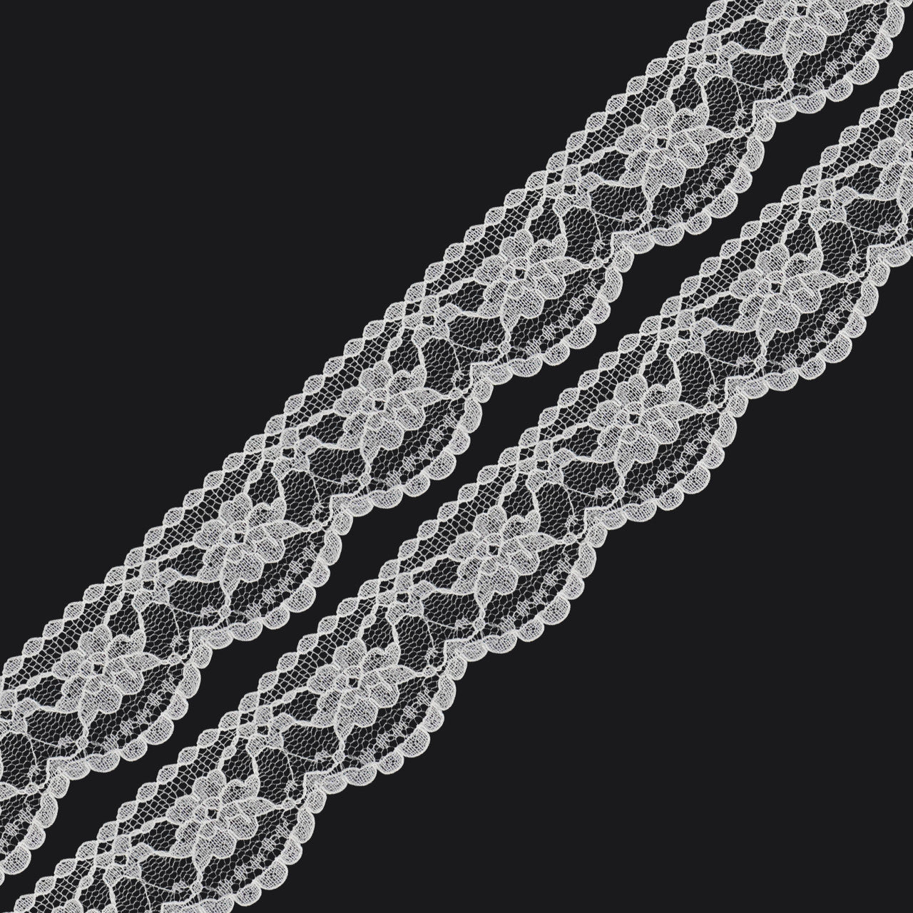 35mm Ivory Crown Pattern Embroidery Lace