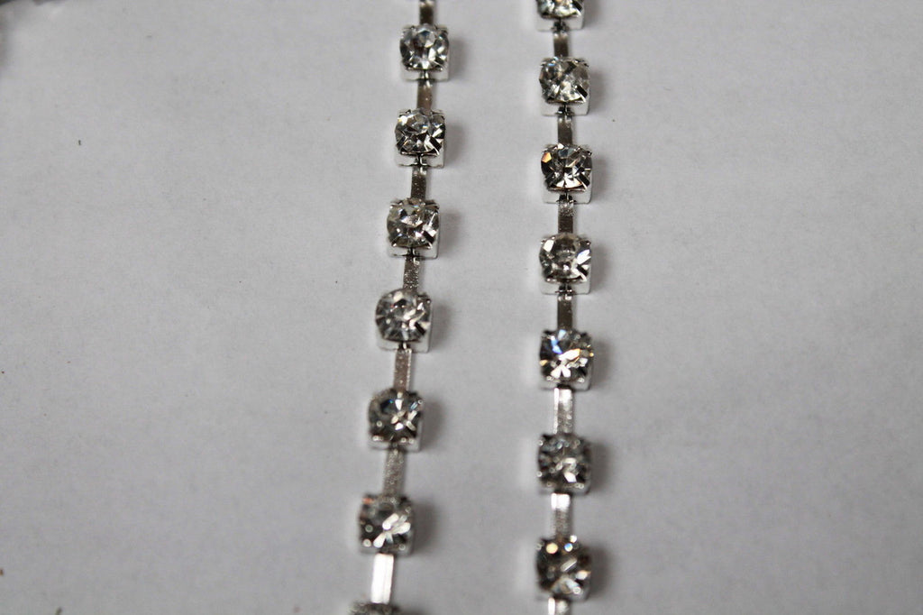 Trim with Silver Square Diamantes