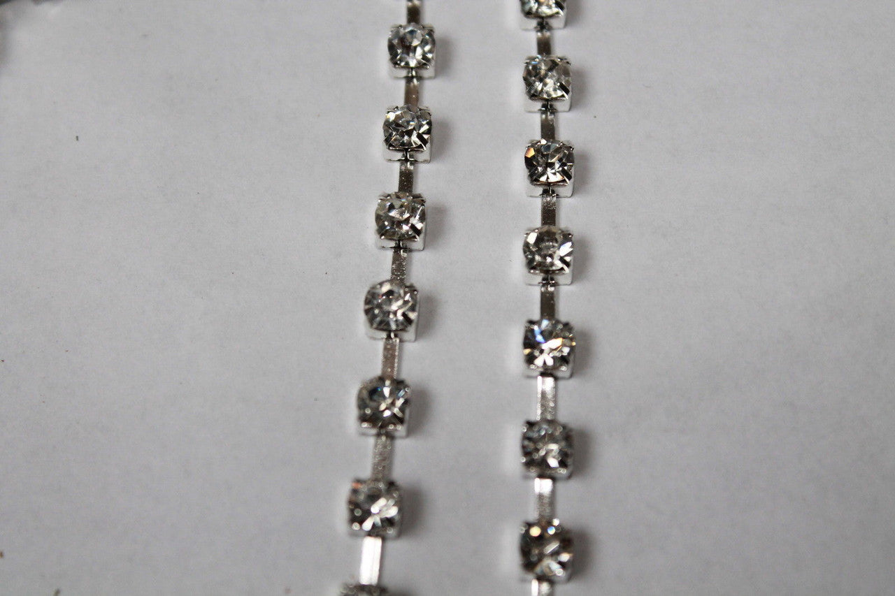 Trim with Silver Square Diamantes