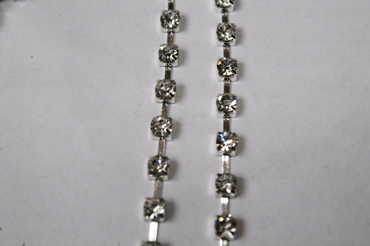Trim with Silver Square Diamantes