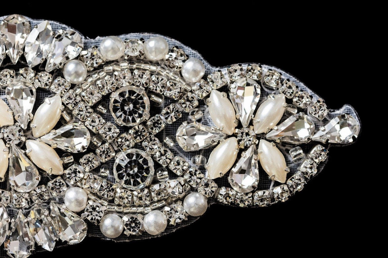 Iron On Diamante with Pearl Motif