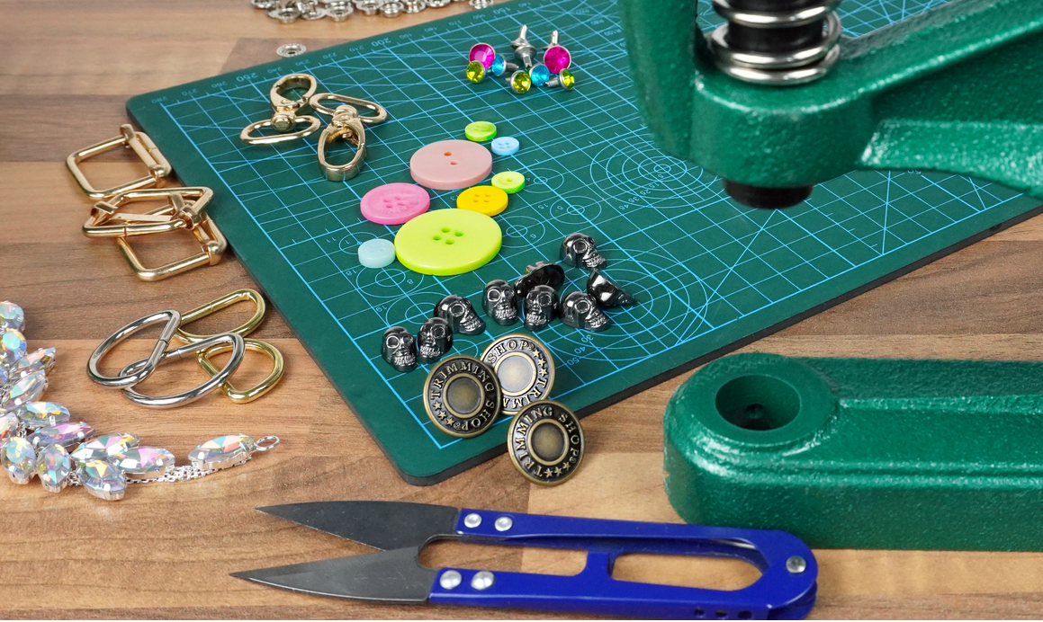 QUARKZMAN 6 Yard Snap Button Tape für Nähen, Baumwoll Snap Button Borte Schnellverschluss Schnallenband für Kleidung Stoff DIY Handwerk, Schwarz QUARKZMAN 6 Yard Snap Button Tape für Nähen, Baumwoll Snap Button Borte Schnellverschluss Schnallenband für Kleidung Stoff DIY Handwerk, Schwarz
