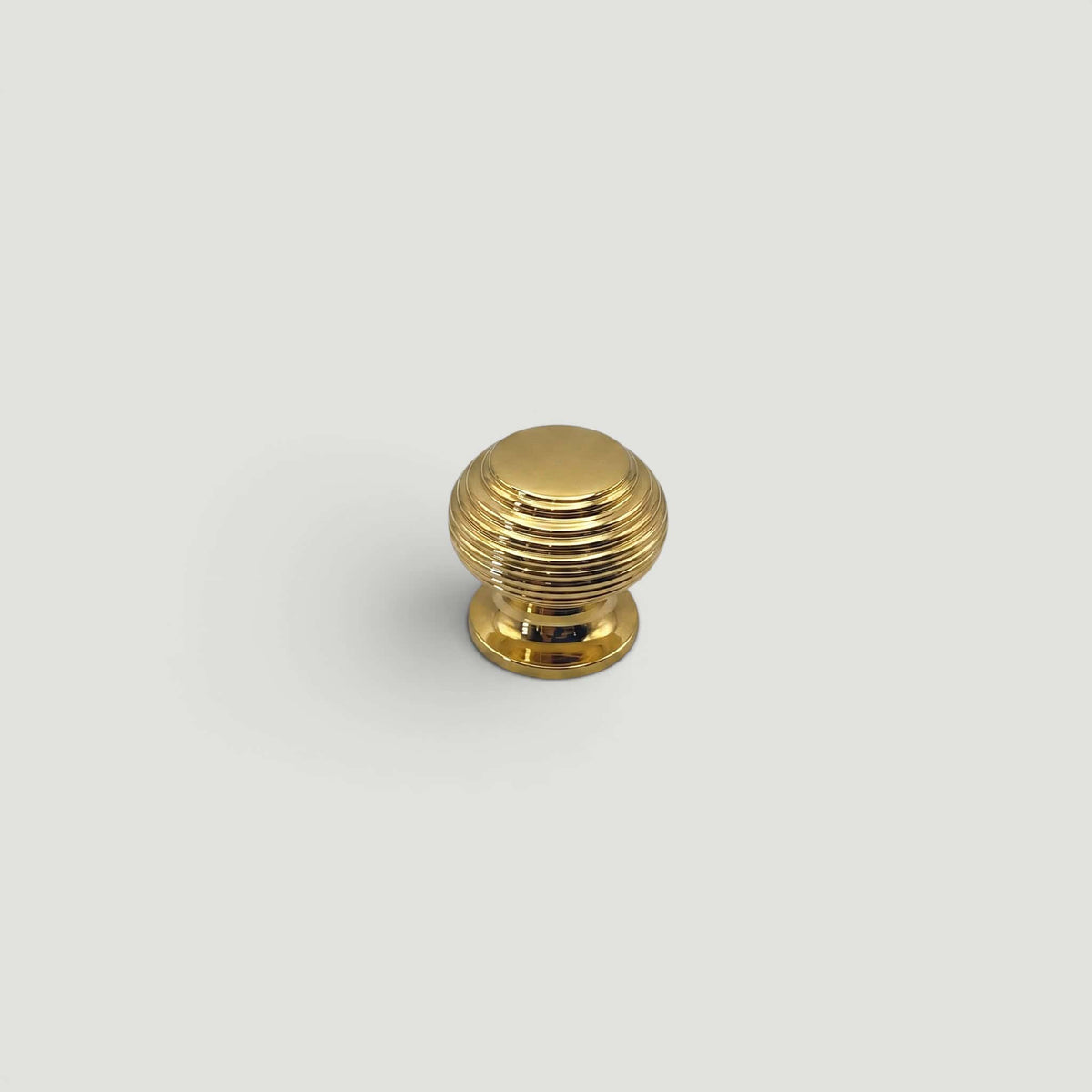 Beehive Cupboard Knob 30mm – Bronze