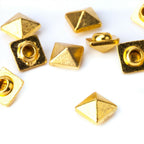 Low-Cone Pyramids with Pins (Pack of 100)