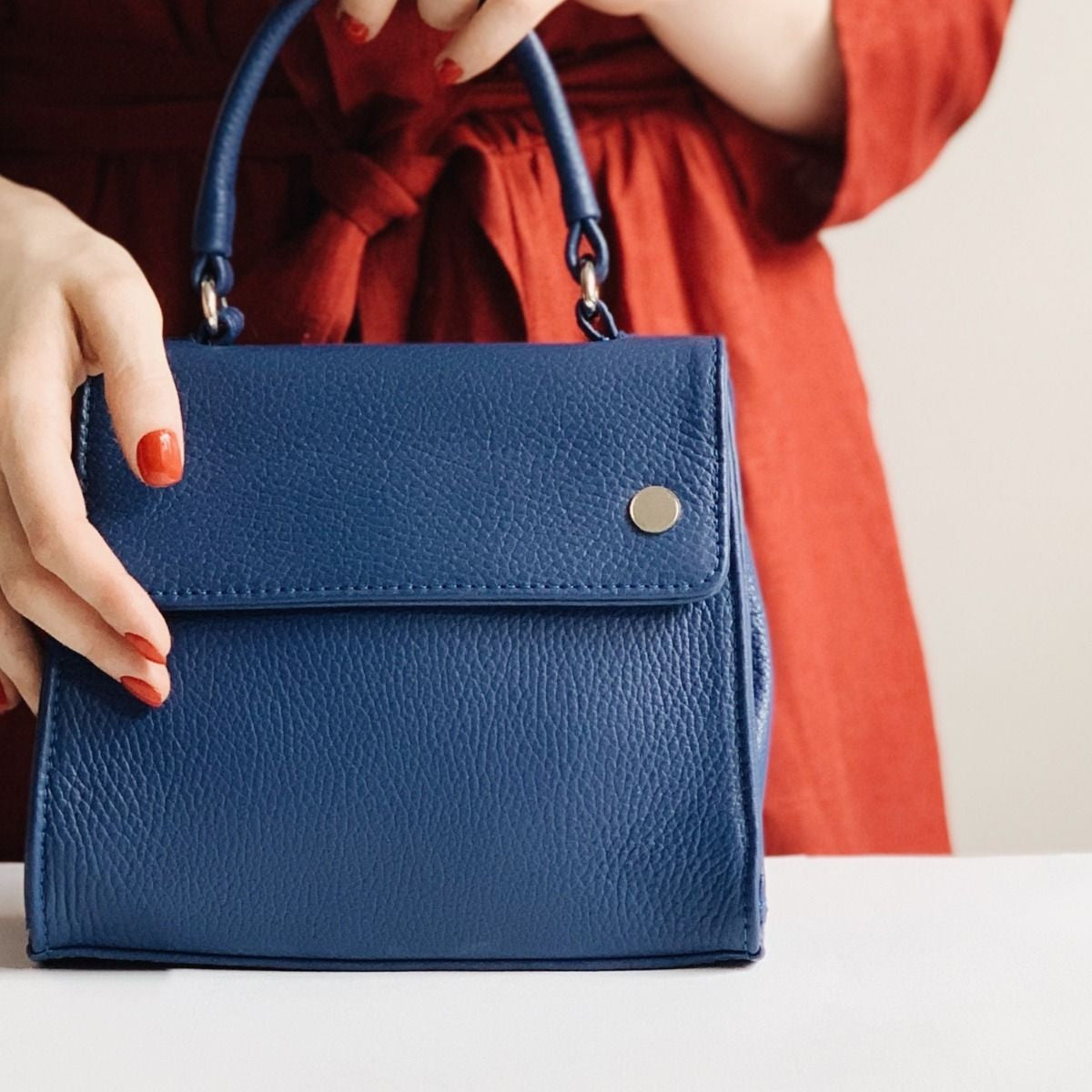 4-Parts Flat Cap Press Studs with Fixing Hand Tool (10 Sets)